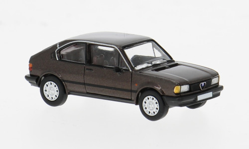 Modellino auto scala - 1:87, alfa
